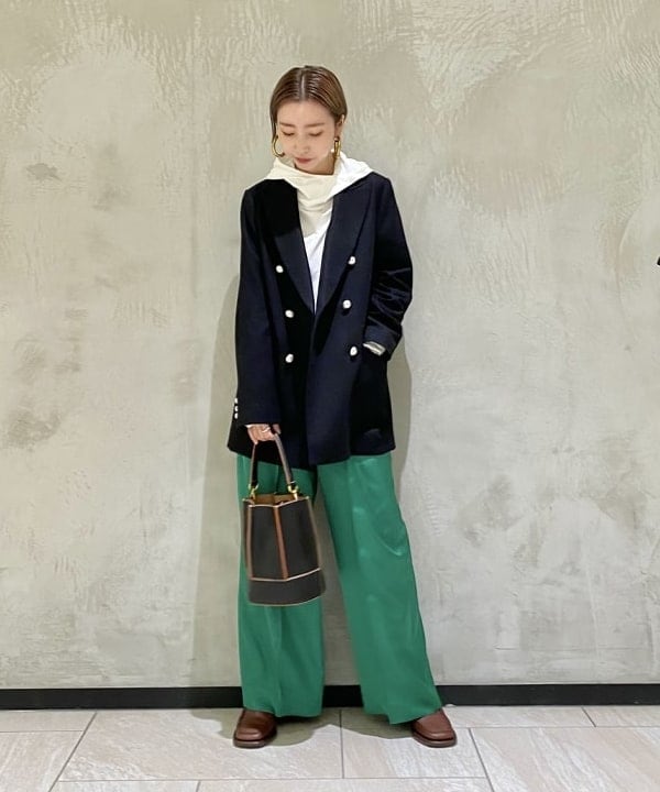 丸山 真菜美さんの「BEAMS WOMEN｜」を使ったコーディネート