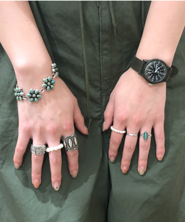 ハルカワエさんの「BEAMS WOMEN｜【別注】BRIEFING / SACOCHE」を使ったコーディネート