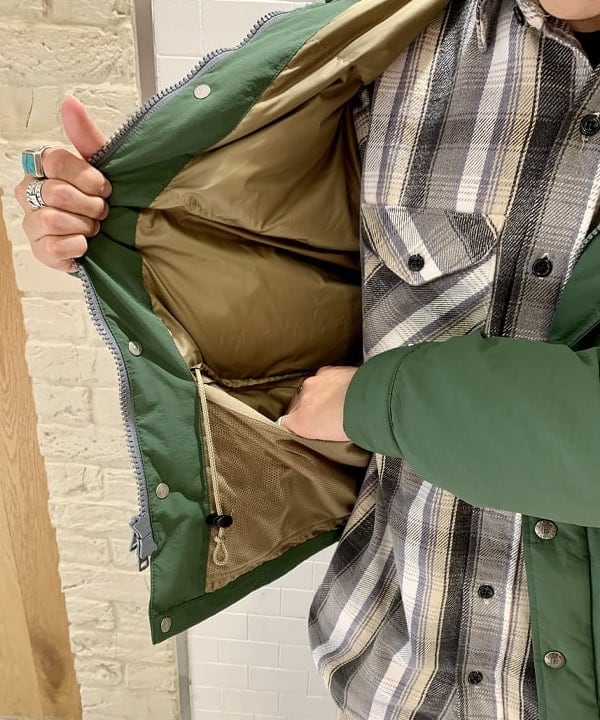 戸次 裕星さんの「BEAMS WOMEN｜SIERRA DESIGNS &times; BEAMS PLUS / 別注 ニュー インヨーパーカ」を使ったコーディネート