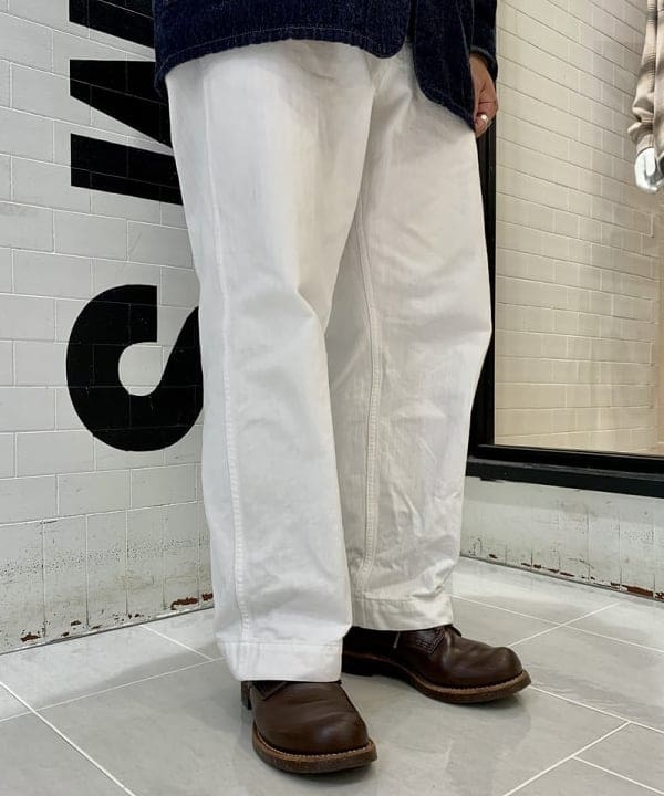 戸次 裕星さんの「BEAMS WOMEN｜POST OVERALLS &times; WAREHOUSE & CO. &times; BEAMS PLUS / 別注 Coverall Denim」を使ったコーディネート