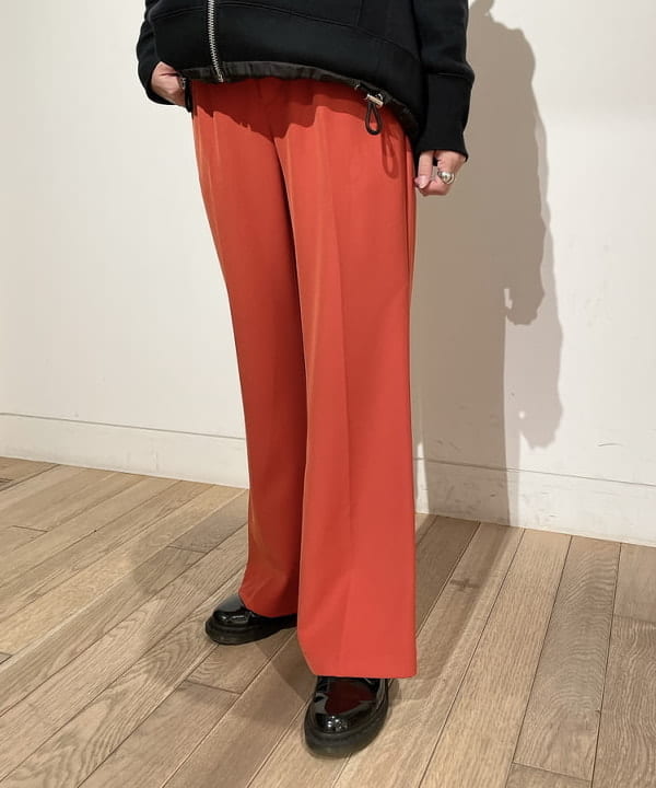 シロヤマさんの「BEAMS WOMEN｜▲Dr.Martens &times; Ray BEAMS / 別注 パテント 3eye」を使ったコーディネート