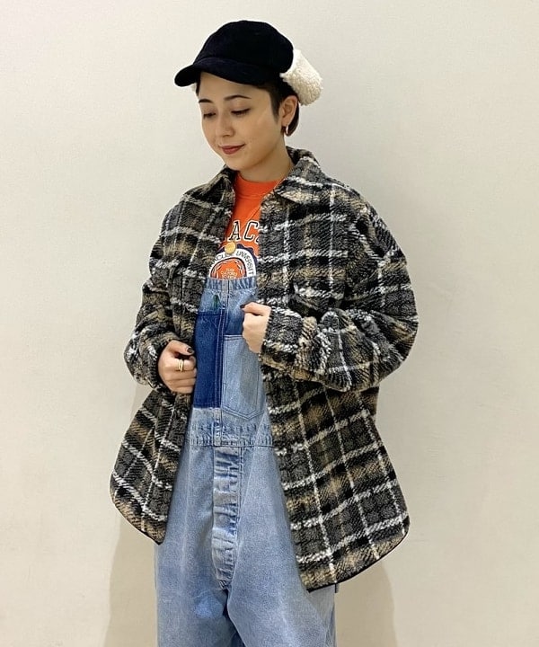 吉野 多恵さんの「BEAMS WOMEN｜VANS / AUTHENTIC」を使ったコーディネート