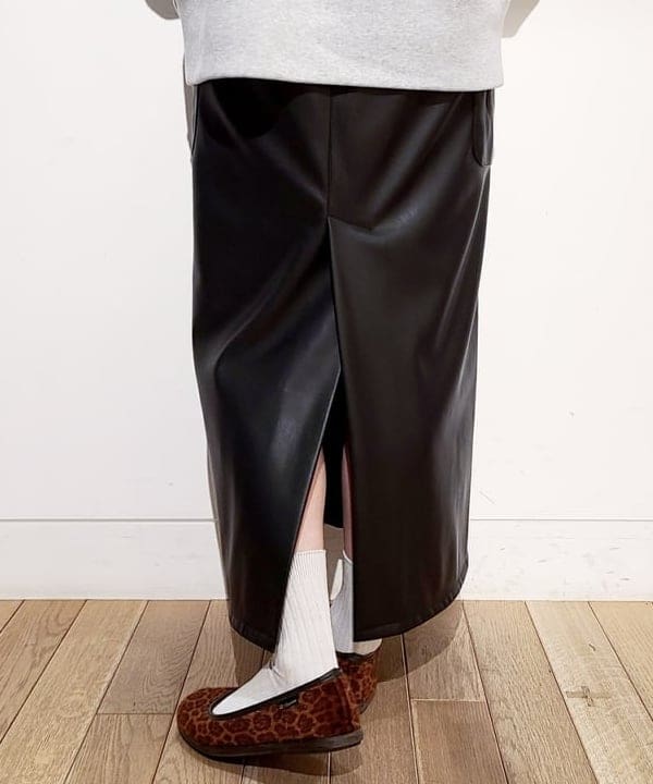 saori KATOさんの「BEAMS WOMEN｜noeyedia / メガネ ”NE-430”」を使ったコーディネート