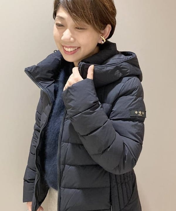 塚越 有紀さんの「BEAMS WOMEN｜Demi-Luxe BEAMS / ウール Aラインスカート」を使ったコーディネート