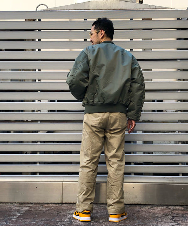 Tsutomu Nagafujiさんの「BEAMS WOMEN｜リラックスフィット THERMOLITE(R) MA-1 （撥水）」を使ったコーディネート