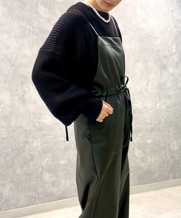 越智 里美さんの「BEAMS WOMEN｜jour couture / Dimple.03 パールネックレス」を使ったコーディネート