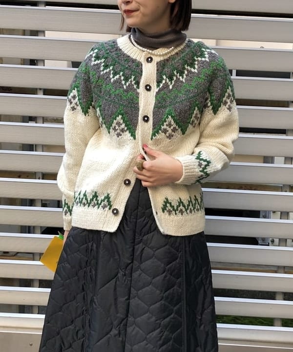 朱華さんの「BEAMS WOMEN｜BEAMS BOY / パールチョーカー セット」を使ったコーディネート