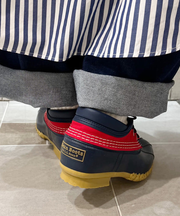 清水 彩乃さんの「BEAMS WOMEN｜L.L.Bean × BEAMS PLUS ＆ BEAMS BOY / Deep Bottom Deluxe Boat and Tote Mini」を使ったコーディネート