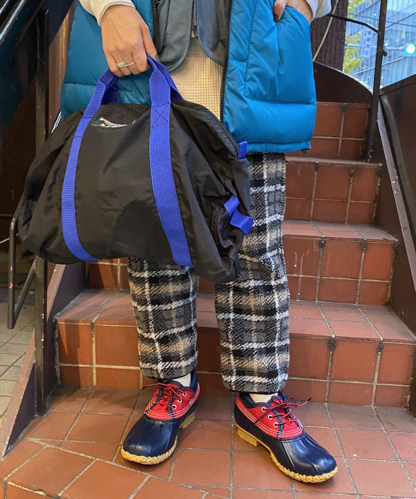 Kaoru Sakumaさんの「BEAMS WOMEN｜L.L.Bean × BEAMS PLUS & BEAMS BOY / Deluxe Canvas Gum Shoes」を使ったコーディネート