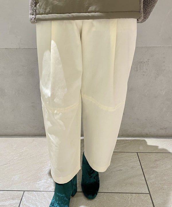 丸山 真菜美さんの「BEAMS WOMEN｜」を使ったコーディネート