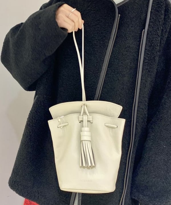 丸山 真菜美さんの「BEAMS WOMEN｜」を使ったコーディネート