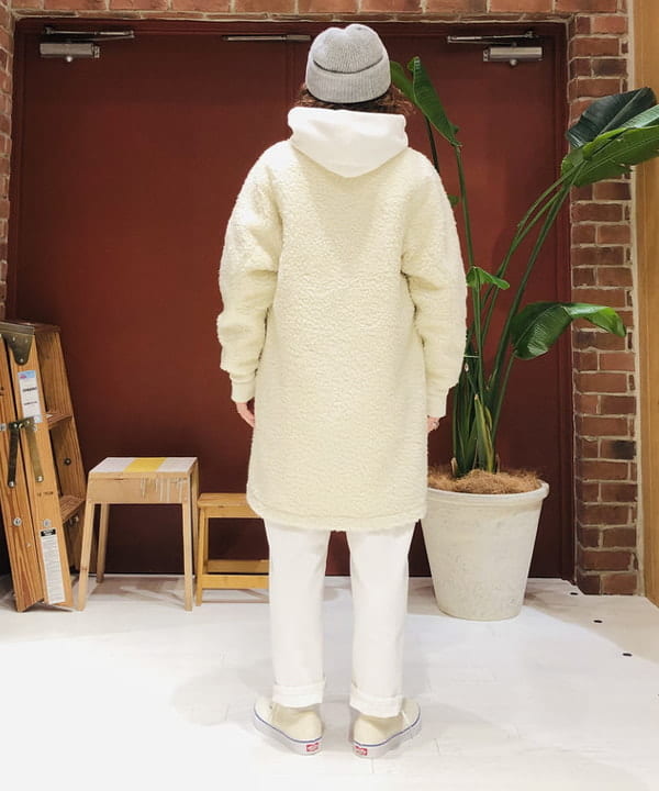 エノモト アミさんの「BEAMS WOMEN｜ワイド テーパード デニム」を使ったコーディネート
