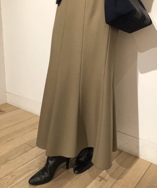 IWASAさんの「BEAMS WOMEN｜」を使ったコーディネート