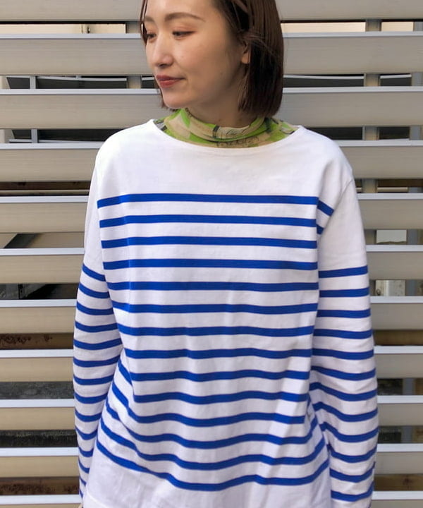 朱華さんの「BEAMS WOMEN｜L.L.Bean / Deep Bottom Deluxe Boat and Tote S」を使ったコーディネート
