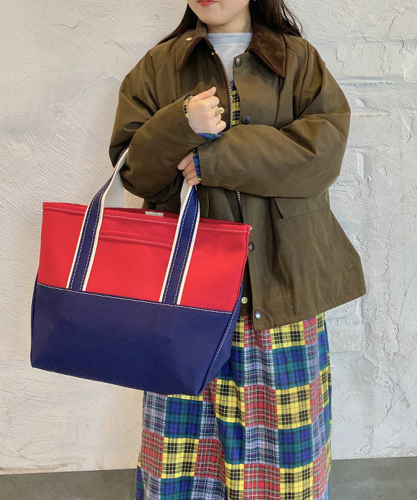 大田 麗未さんの「BEAMS WOMEN｜L.L.Bean &times; BEAMS PLUS & BEAMS BOY / Deluxe Canvas Gum Shoes」を使ったコーディネート