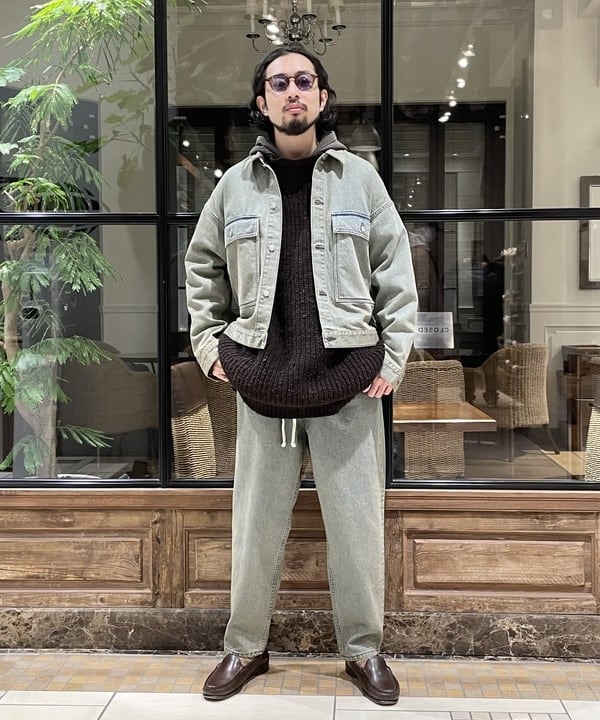 天池 隆佑さんの「BEAMS WOMEN｜ワイド テーパード デニム」を使ったコーディネート