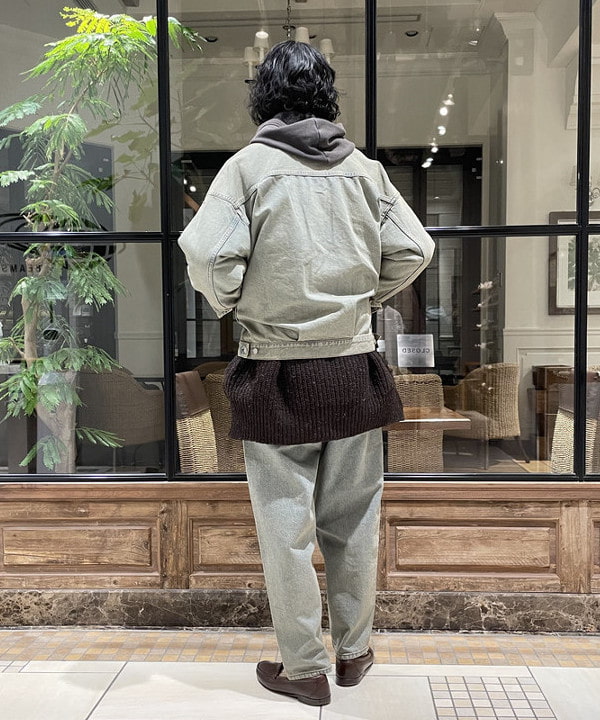 天池 隆佑さんの「BEAMS WOMEN｜ワイド テーパード デニム」を使ったコーディネート