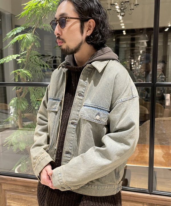 天池 隆佑さんの「BEAMS WOMEN｜ワイド テーパード デニム」を使ったコーディネート