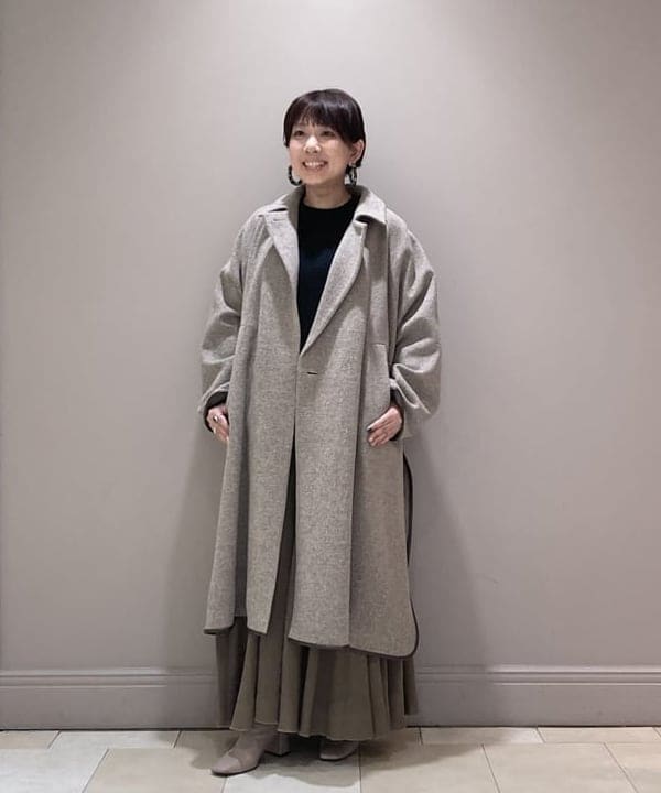 塚越 有紀さんの「BEAMS WOMEN｜Demi-Luxe BEAMS / ハンドニット プルオーバー」を使ったコーディネート