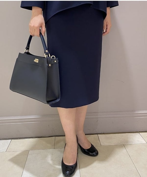 横川 真理奈さんの「BEAMS WOMEN｜Demi-Luxe BEAMS / ダブルパール イヤリング」を使ったコーディネート