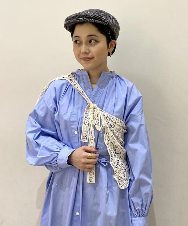 吉野 多恵さんの「BEAMS WOMEN｜【別注】BUZZ RICKSON'S / チノパンツ」を使ったコーディネート