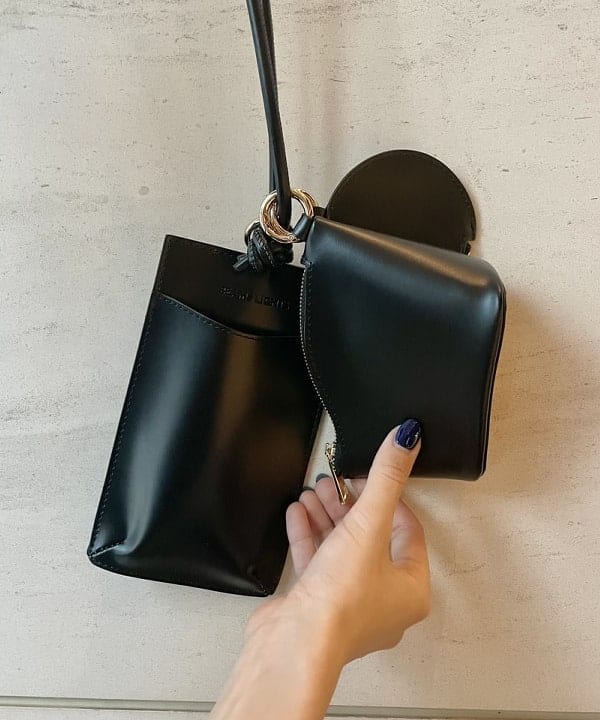 cammyさんの「BEAMS WOMEN｜BEAMS LIGHTS / ツイル ストレッチ フレアパンツ」を使ったコーディネート