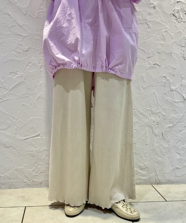 丸山 真菜美さんの「BEAMS WOMEN｜」を使ったコーディネート