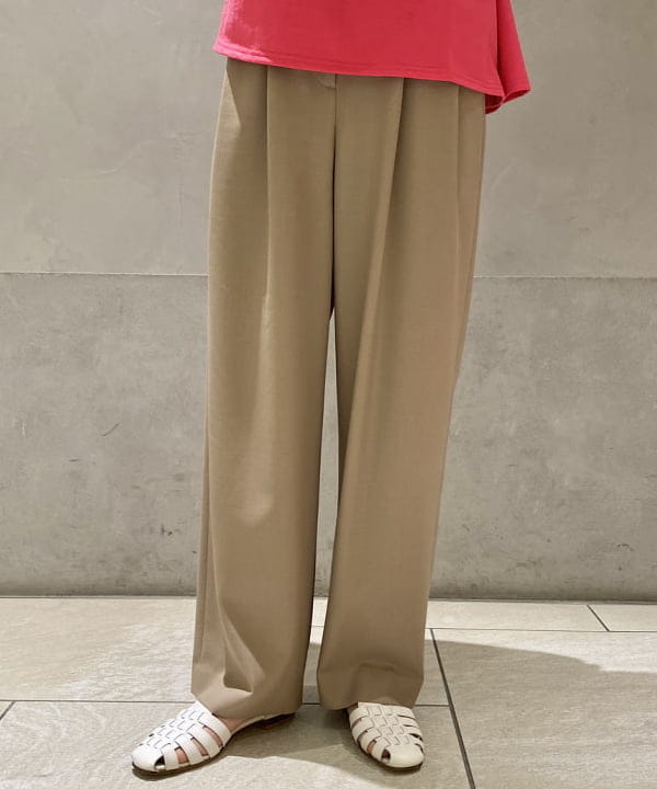 丸山 真菜美さんの「BEAMS WOMEN｜」を使ったコーディネート