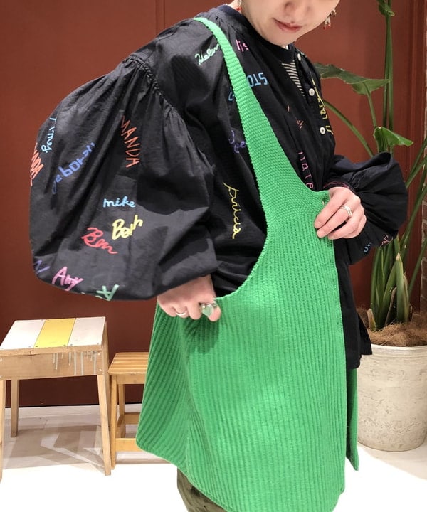 イシイ サオリさんの「BEAMS WOMEN｜BEAMS BOY / 7ゲージ ロング タンクトップ」を使ったコーディネート