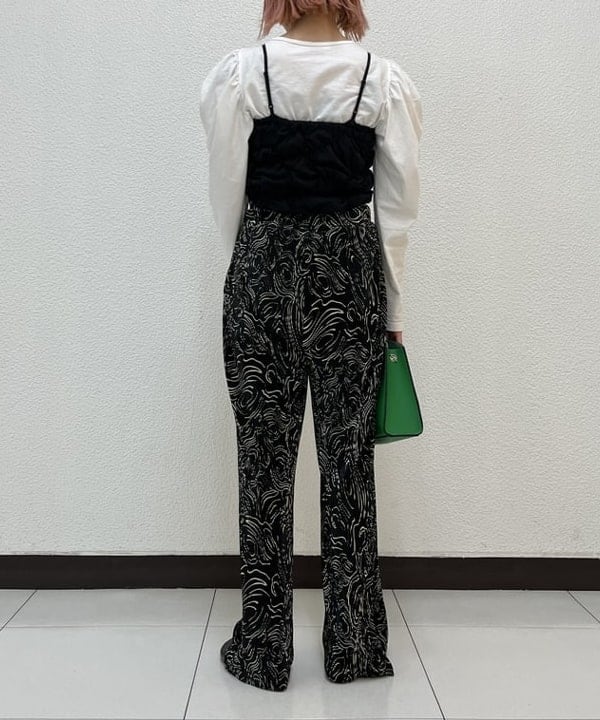 カワグチ シオリさんの「BEAMS WOMEN｜」を使ったコーディネート