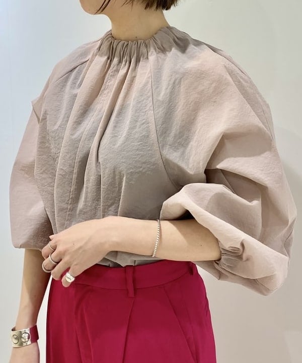 丸山 真菜美さんの「BEAMS WOMEN｜」を使ったコーディネート