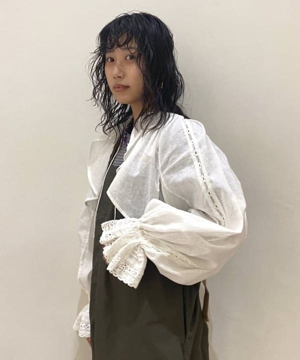 オカモト ミサキさんの「BEAMS WOMEN｜【別注】Healthknit / ワッフル ボーダー Tシャツ」を使ったコーディネート