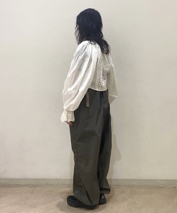 オカモト ミサキさんの「BEAMS WOMEN｜【別注】Healthknit / ワッフル ボーダー Tシャツ」を使ったコーディネート