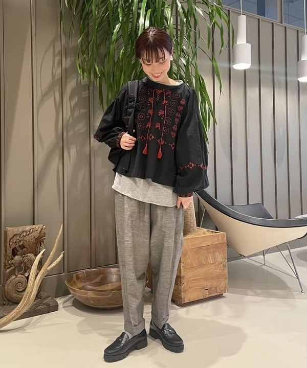 SHINAGAWAさんの「BEAMS WOMEN｜1/2ソリッド リブ ソックス」を使ったコーディネート