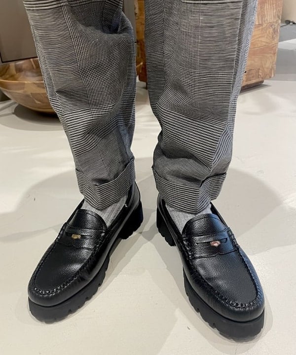 SHINAGAWAさんの「BEAMS WOMEN｜1/2ソリッド リブ ソックス」を使ったコーディネート