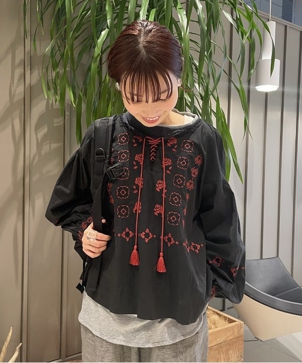 SHINAGAWAさんの「BEAMS WOMEN｜1/2ソリッド リブ ソックス」を使ったコーディネート