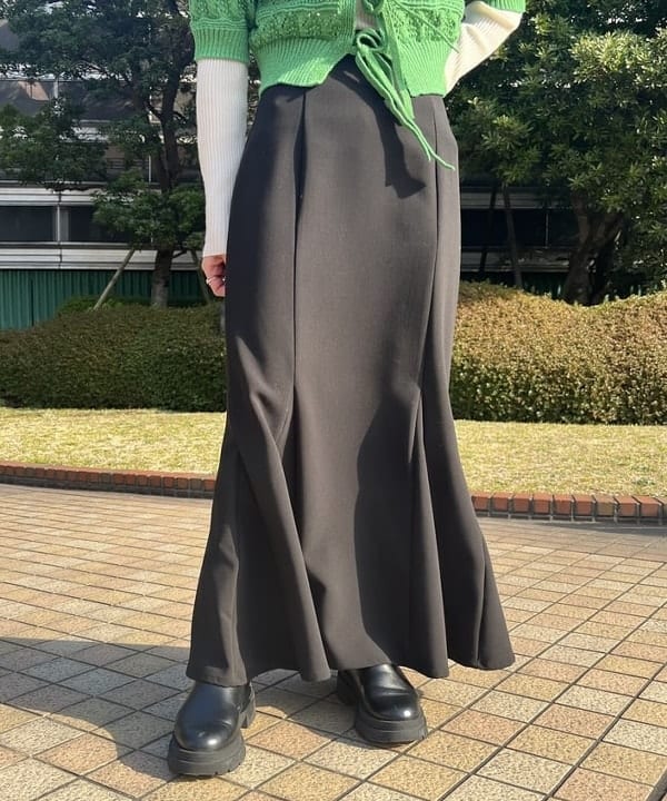 カワグチ シオリさんの「BEAMS WOMEN｜」を使ったコーディネート