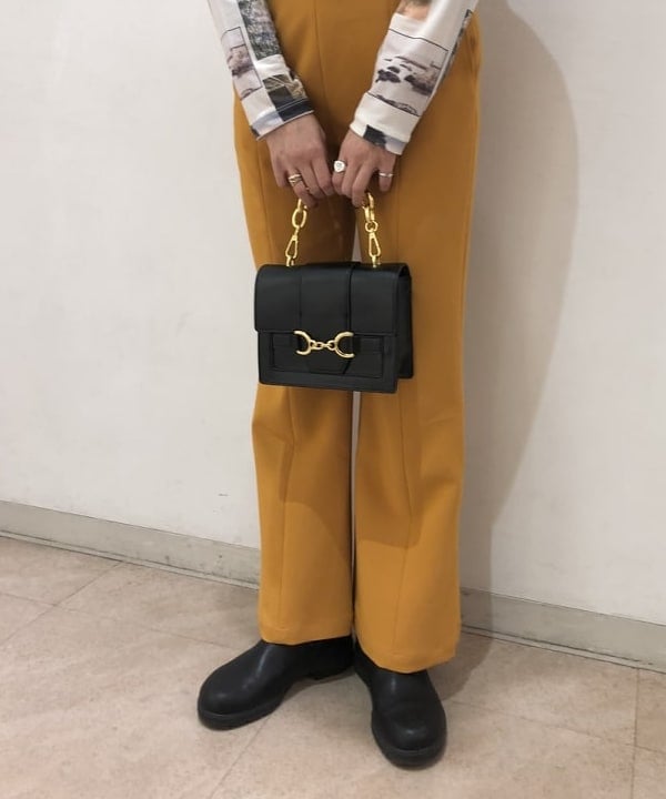 福岡 千晃さんの「BEAMS WOMEN｜」を使ったコーディネート