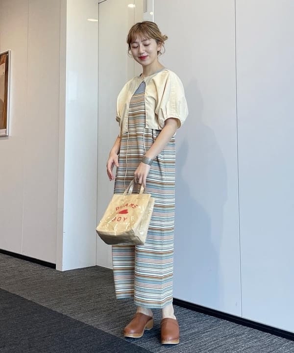 ハルカワエさんの「BEAMS WOMEN｜BEAMS BOY / BBロゴ ショップバック」を使ったコーディネート