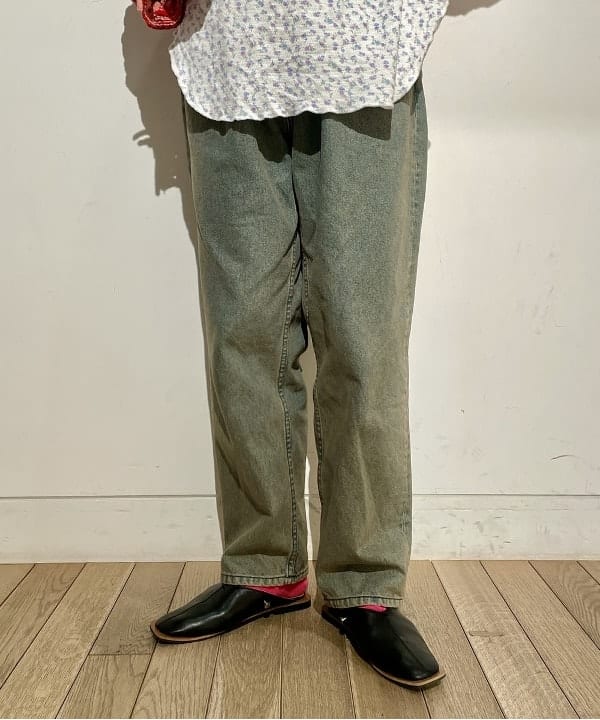 葛岡 七海さんの「BEAMS WOMEN｜BEAMS BOY / カラー アクリル セット ブレスレット」を使ったコーディネート