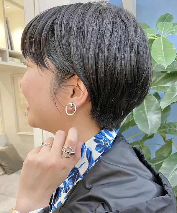 もり ともみさんの「BEAMS WOMEN｜」を使ったコーディネート