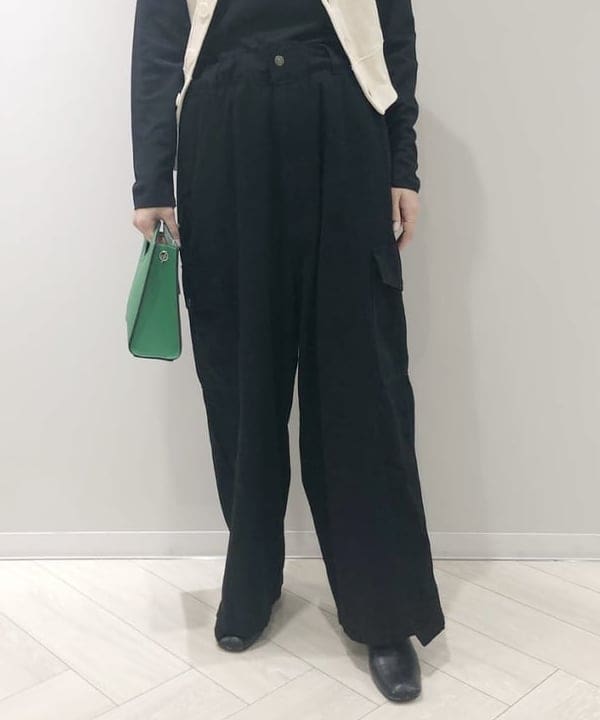 内山 美咲さんの「BEAMS WOMEN｜」を使ったコーディネート