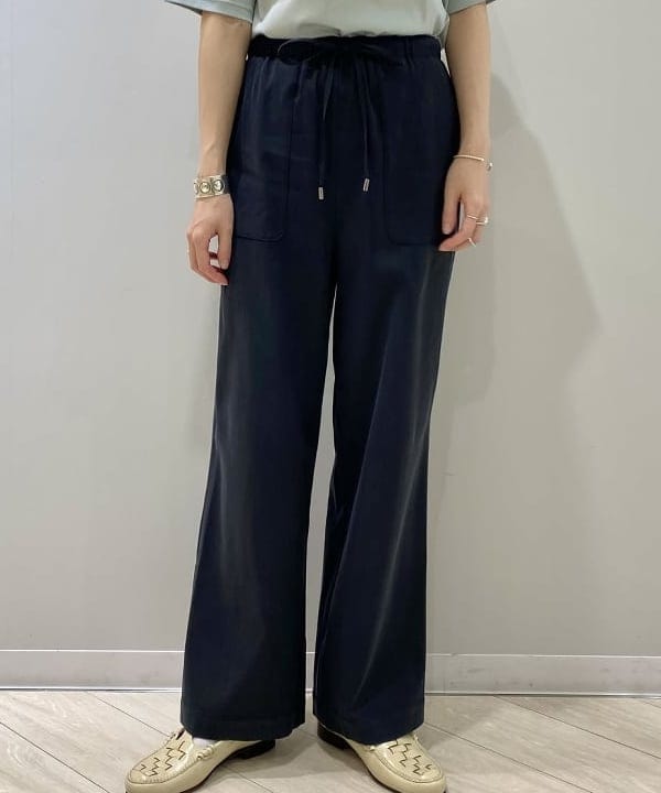 丸山 真菜美さんの「BEAMS WOMEN｜」を使ったコーディネート
