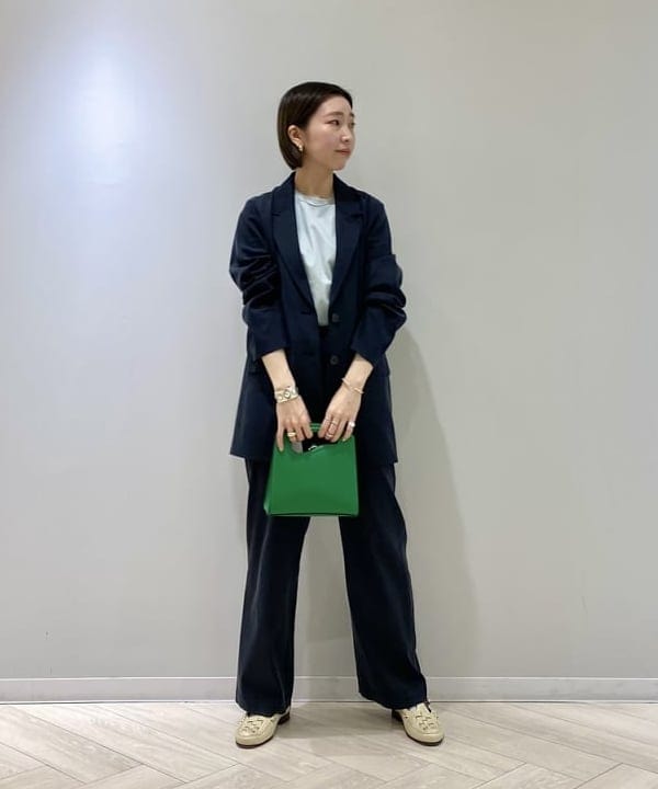 丸山 真菜美さんの「BEAMS WOMEN｜」を使ったコーディネート