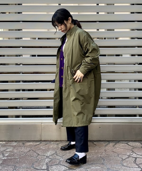 ナツハさんの「BEAMS WOMEN｜BEAMS BOY / ポリエステル ウール シンチ バック スラックス」を使ったコーディネート