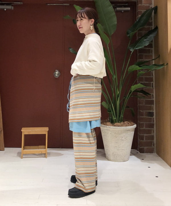 イシイ サオリさんの「BEAMS WOMEN｜BEAMS BOY / フットボール ワンピース ロング スリーブ」を使ったコーディネート