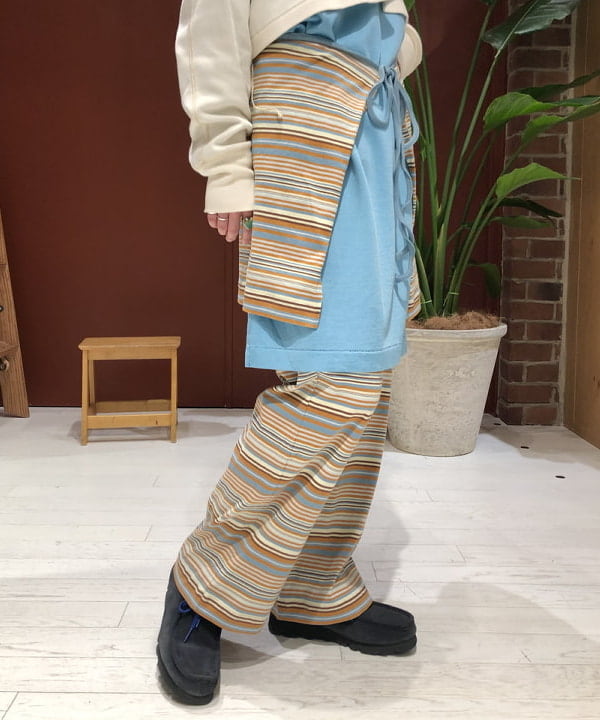 イシイ サオリさんの「BEAMS WOMEN｜BEAMS BOY / フットボール ワンピース ロング スリーブ」を使ったコーディネート