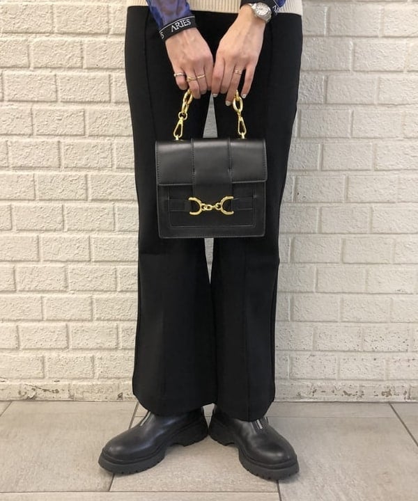 福岡 千晃さんの「BEAMS WOMEN｜」を使ったコーディネート