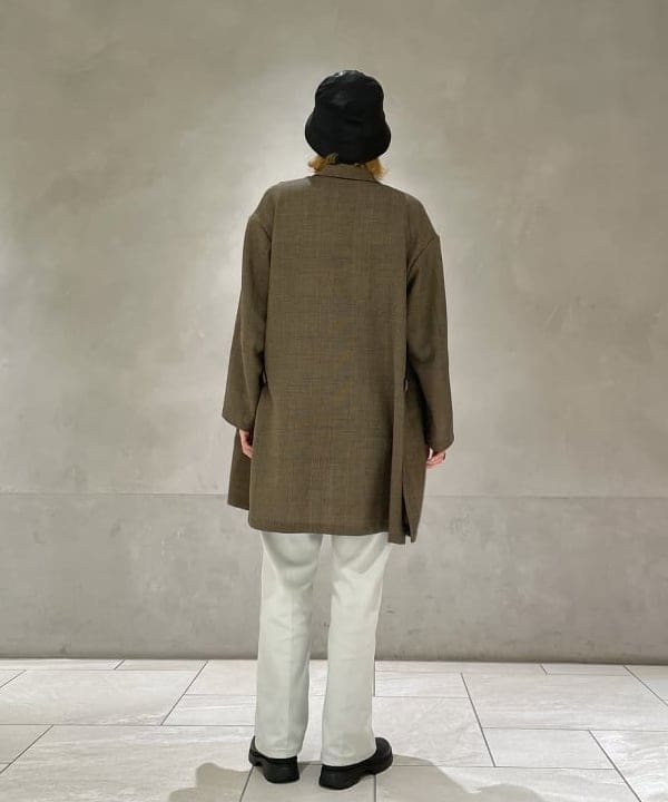 シマダリツコさんの「BEAMS WOMEN｜」を使ったコーディネート