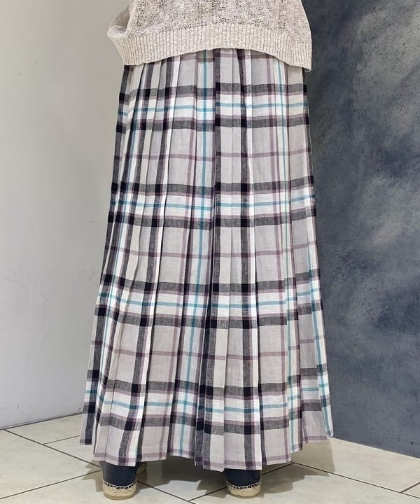 丸山 真菜美さんの「BEAMS WOMEN｜」を使ったコーディネート